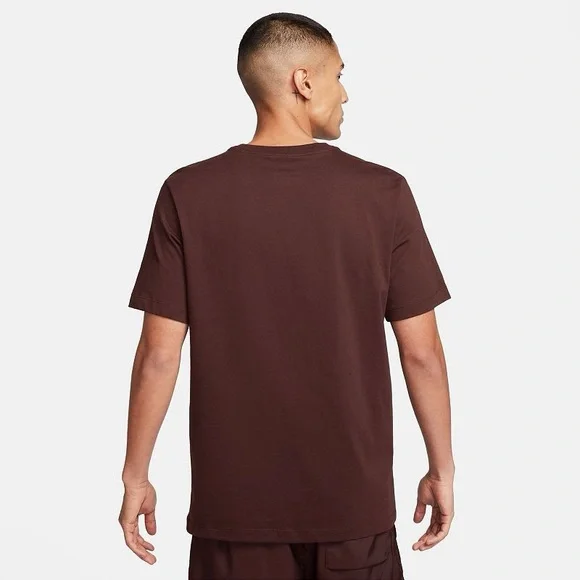 Nike Sportswear Color Stripes "Just Do It" Graphic Tee - Picture 2 of 4